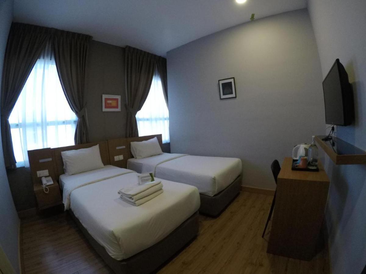 Golden Leaf Boutique Hotel Nusa Idaman Formerly Known As Ariana Hotel Johor Bahru Exteriör bild
